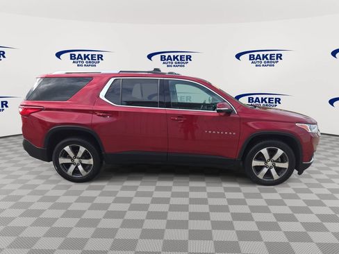Used 2018 Chevrolet Traverse LT AWD/4WD image 2