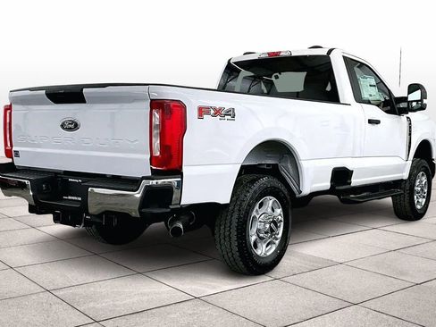 New 2026 Ford F350 XLT w/ FX4 Off-Road Package image 11