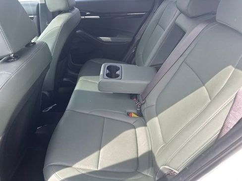 Used 2024 Kia Seltos SX w/ SX Sunroof Package image 8