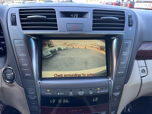 Used 2009 Lexus LS 460 image 30