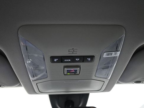 Used 2025 Toyota RAV4 LE image 17