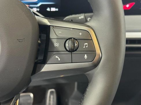 New 2026 BMW iX xDrive60 w/ M Sport Package image 32