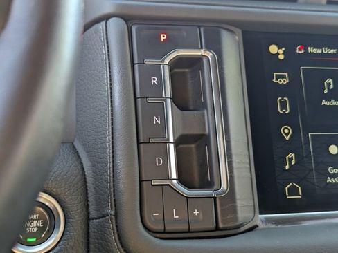 Used 2022 GMC Yukon Denali image 17