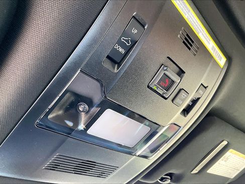 New 2026 Lexus UX 300h FWD image 14