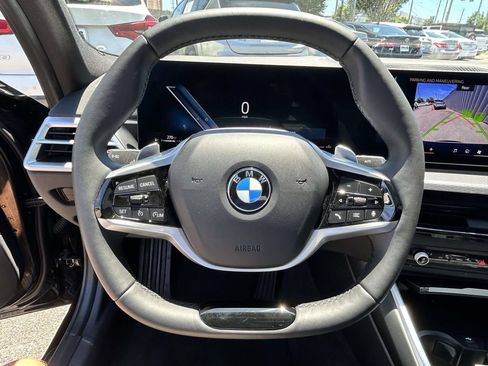 Used 2025 BMW 330i xDrive Sedan AWD/4WD image 21