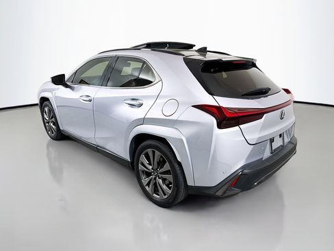 Used 2023 Lexus UX 250h F Sport image 5