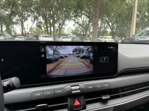Used 2025 Kia K4 FWD image 18
