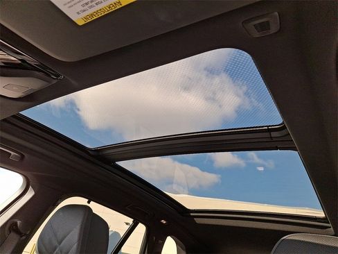 Used 2025 BMW X5 M60i image 16