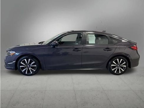 Certified 2023 Honda Civic EX-L image 3