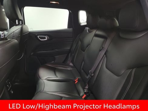 Used 2022 Jeep Compass High Altitude AWD/4WD image 21