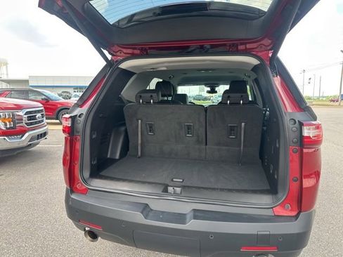 Used 2020 Chevrolet Traverse RS image 23