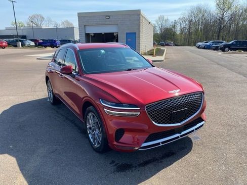 Used 2025 Genesis GV70 2.5T image 3
