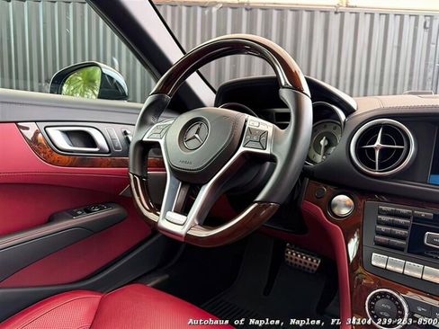 Used 2016 Mercedes-Benz SL 550 SL 550 w/ Driver Assistance Package image 23