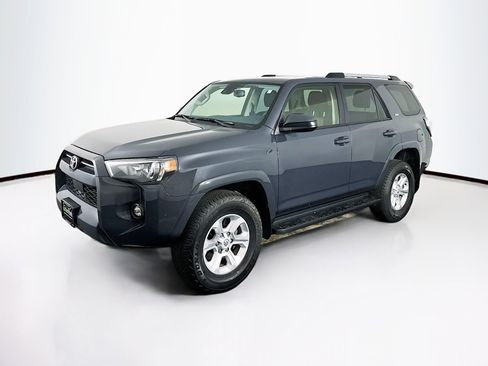Used 2024 Toyota 4Runner SR5 image 3