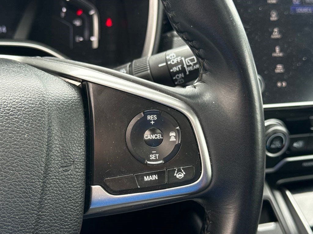 Used 2018 Honda CR-V Touring image 17