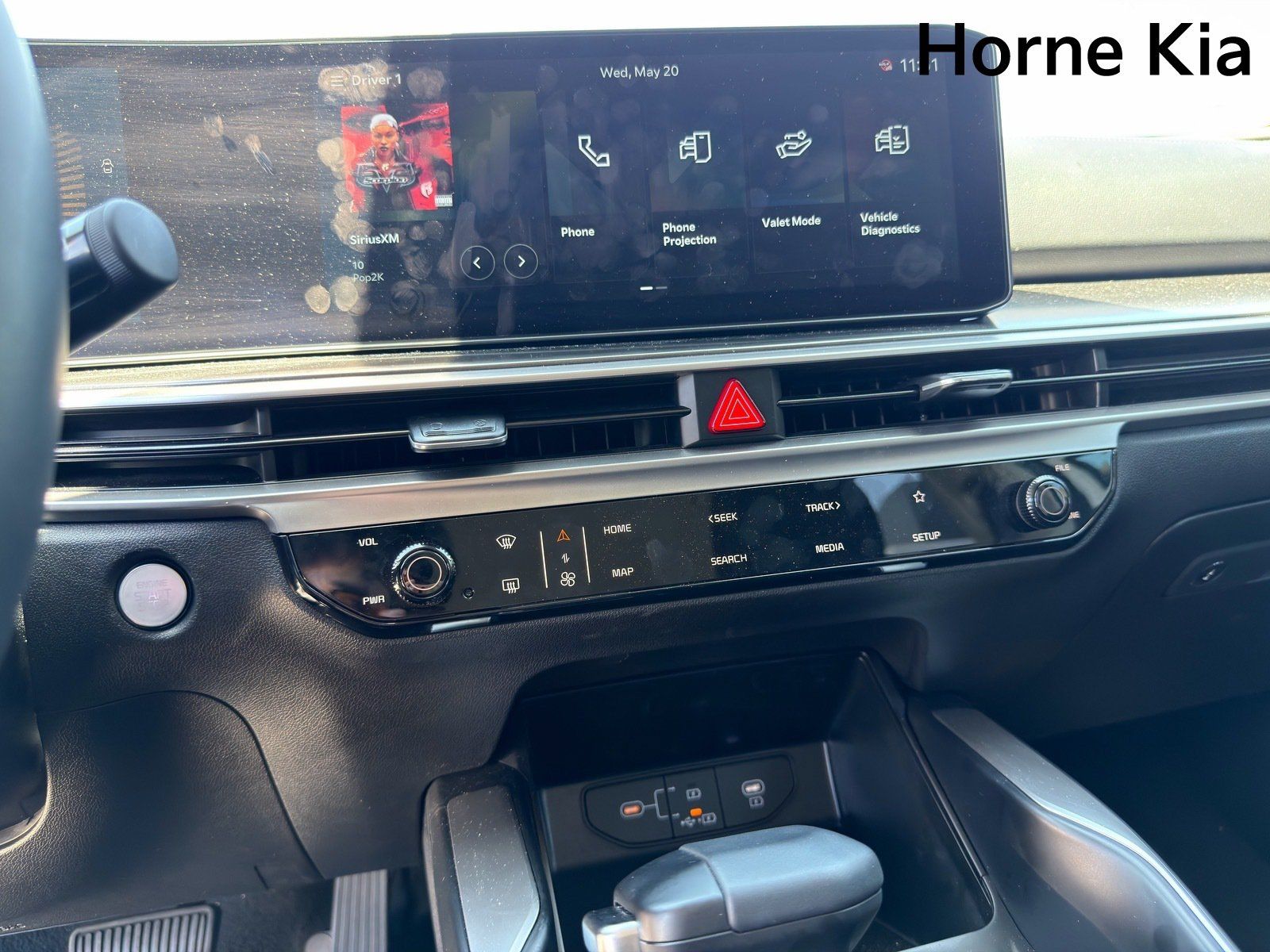 New 2026 Kia Sorento LX FWD image 16