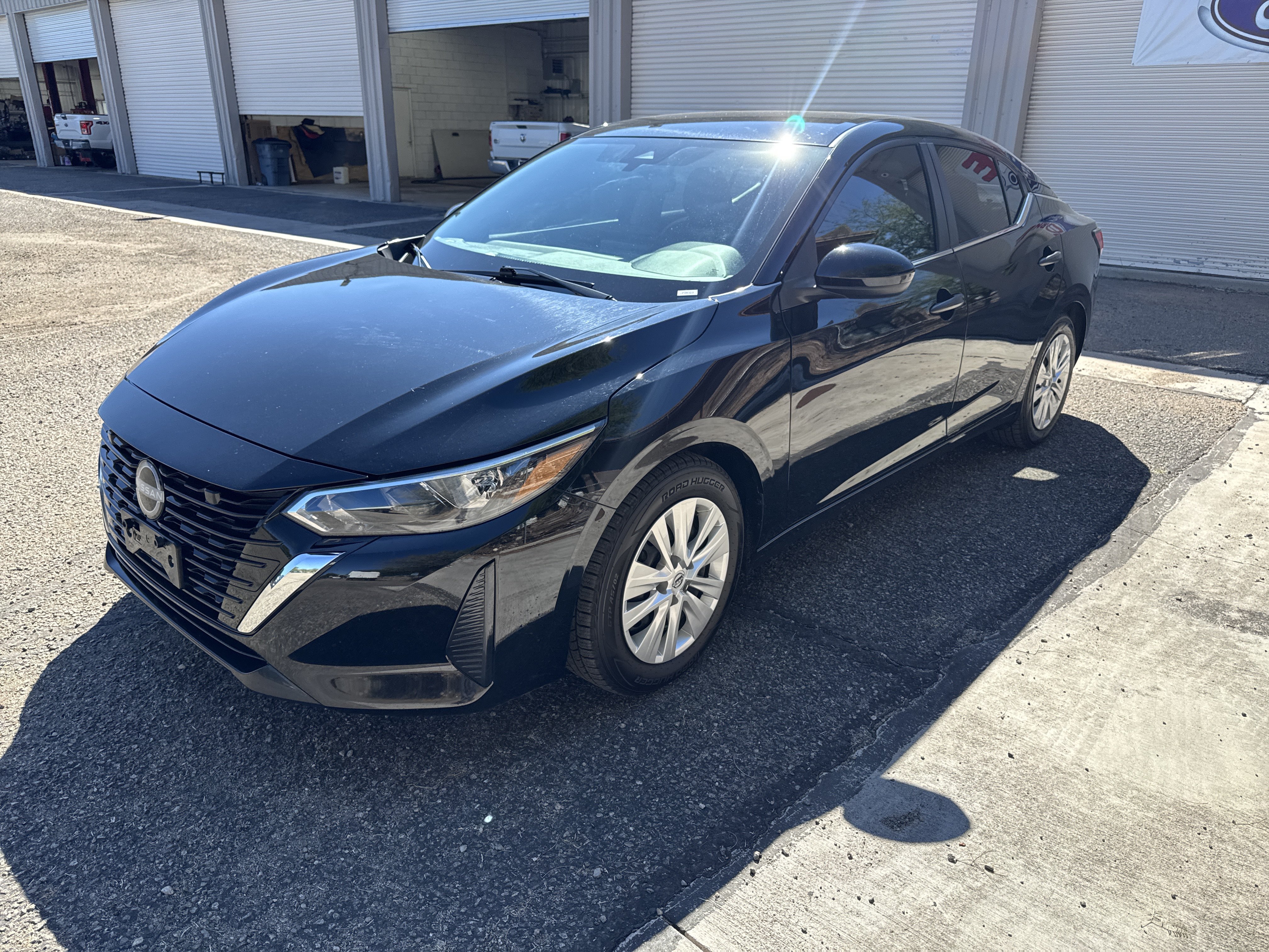 Used 2025 Nissan Sentra S FWD image 3