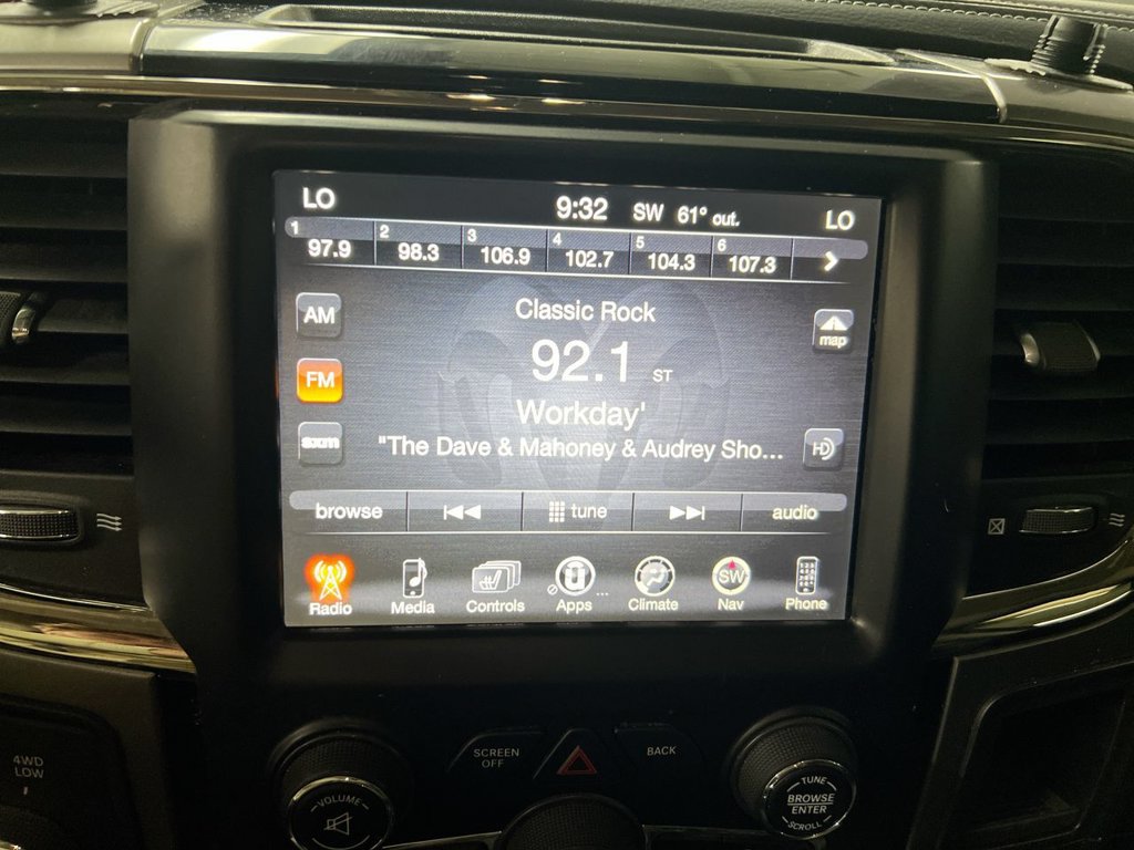 Used 2018 RAM 2500 Laramie w/ Sport Appearance Group AWD/4WD image 14