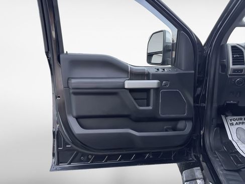 Used 2020 Ford F250 Lariat w/ Lariat Ultimate Package image 14