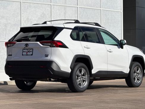 New 2025 Toyota RAV4 XLE image 4