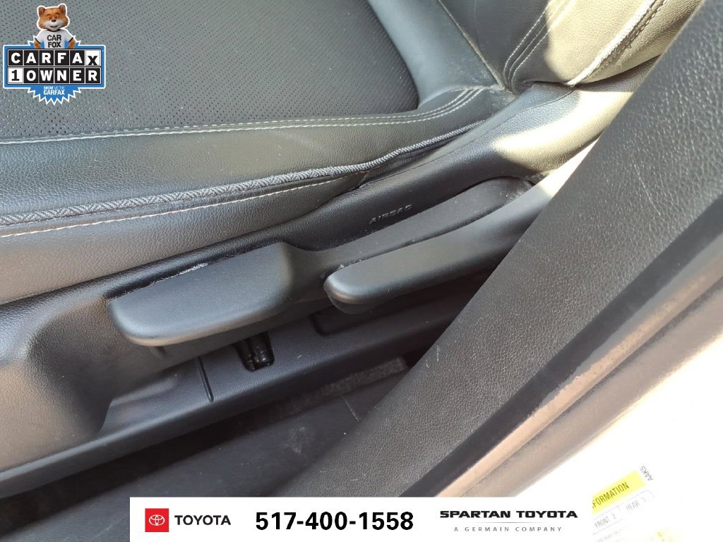 Used 2024 Buick Encore GX Sport Touring AWD/4WD image 16