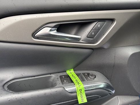 New 2026 Chevrolet Traverse LT w/ Driver Confidence Package image 13