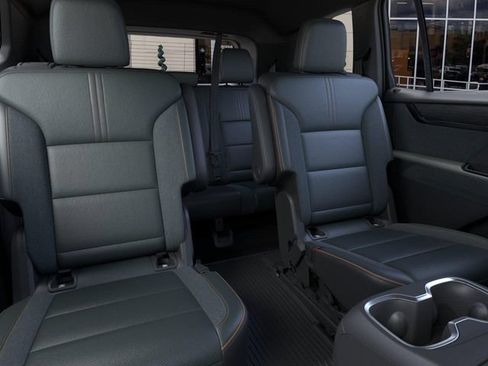 New 2026 GMC Acadia AT4 w/ LPO, Floor Liner Package AWD/4WD image 17