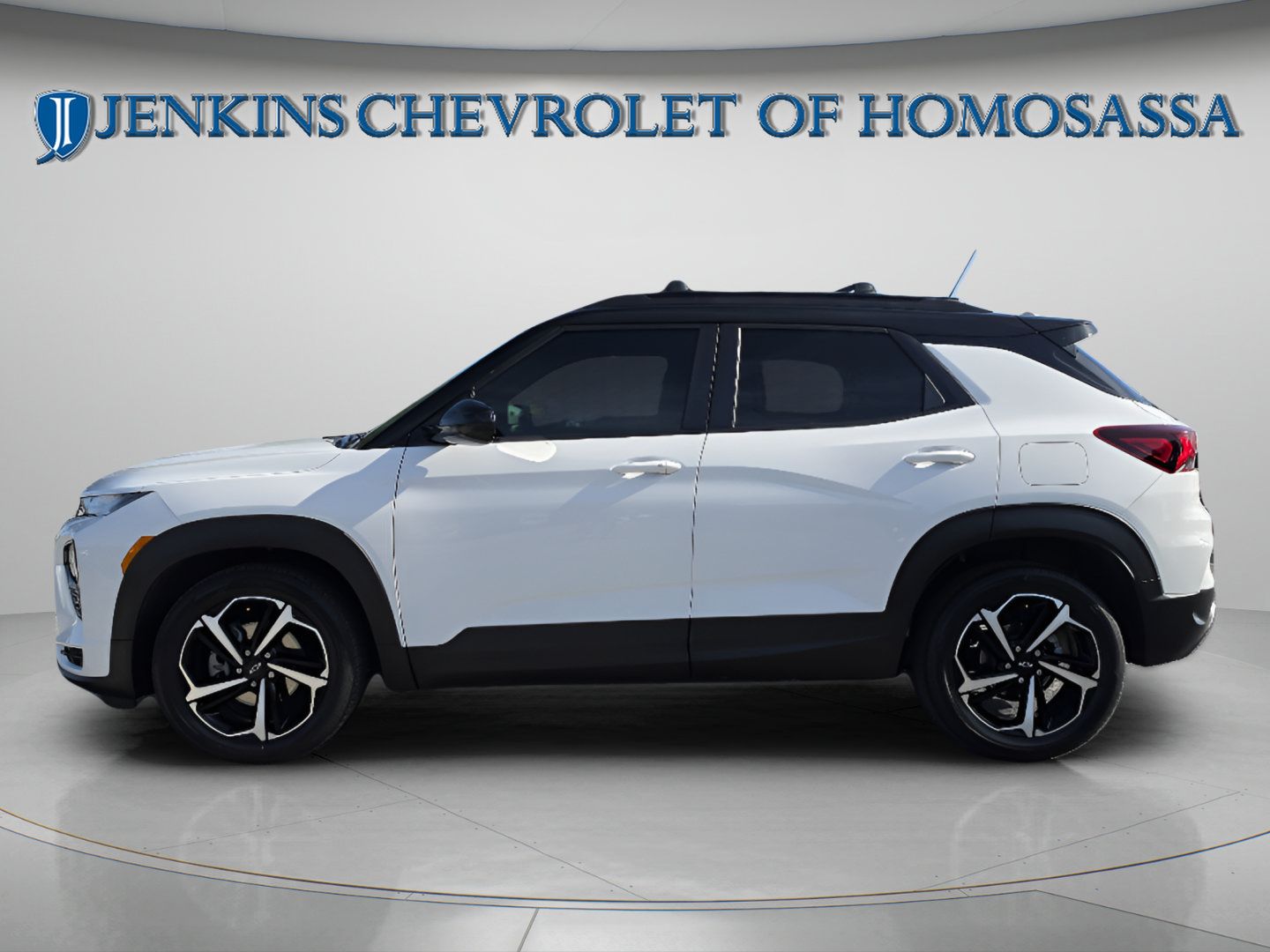 Used 2023 Chevrolet TrailBlazer RS FWD image 9