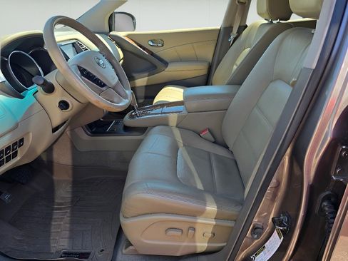 Used 2014 Nissan Murano LE w/ Platinum Edition Package AWD/4WD image 9