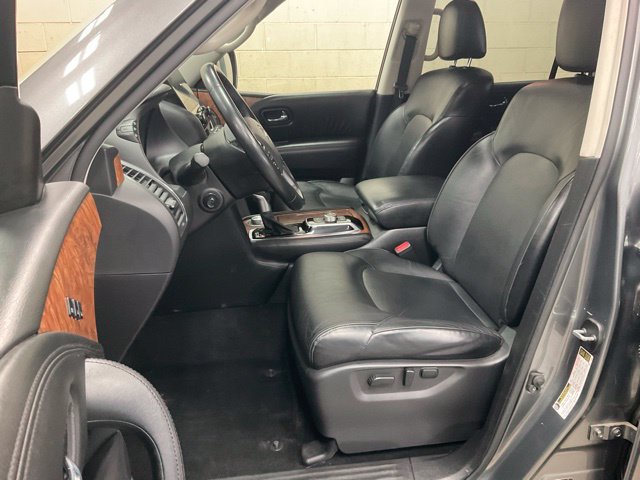 Used 2023 Nissan Armada SL w/ Captain's Chairs Package AWD/4WD image 8