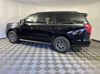 Used 2025 Ford Expedition Active video 2