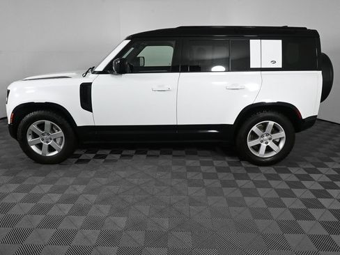 Used 2023 Land Rover Defender 110 X-Dynamic SE AWD/4WD image 3