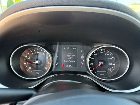 Used 2020 Jeep Compass Sport FWD image 11
