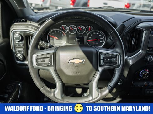 Used 2022 Chevrolet Silverado 1500 LT image 67