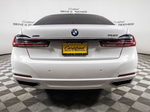 Used 2022 BMW 750i xDrive AWD/4WD image 7