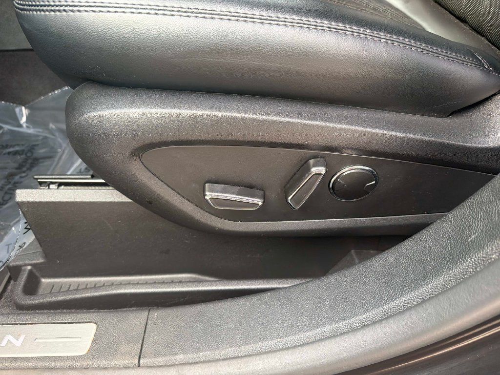 Used 2023 Lincoln Nautilus Reserve AWD/4WD image 20
