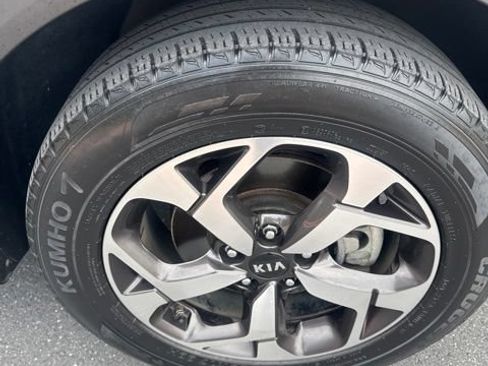 Used 2020 Kia Sportage LX AWD/4WD image 10