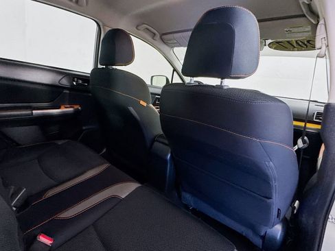 Used 2017 Subaru Crosstrek 2.0i Premium image 29