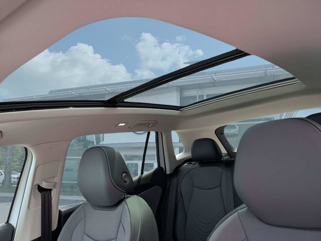 New 2026 Volkswagen Tiguan SE FWD image 20