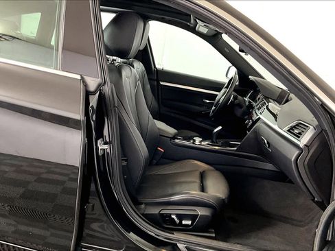 Used 2018 BMW 330i Gran Turismo xDrive image 8
