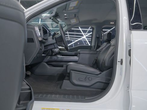 Used 2025 Ford F550 4x4 Crew Cab Super Duty image 80