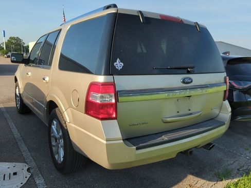 Used 2017 Ford Expedition Limited w/ Equipment Group 301A AWD/4WD image 4