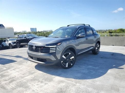 New 2025 Nissan Kicks SR image 15