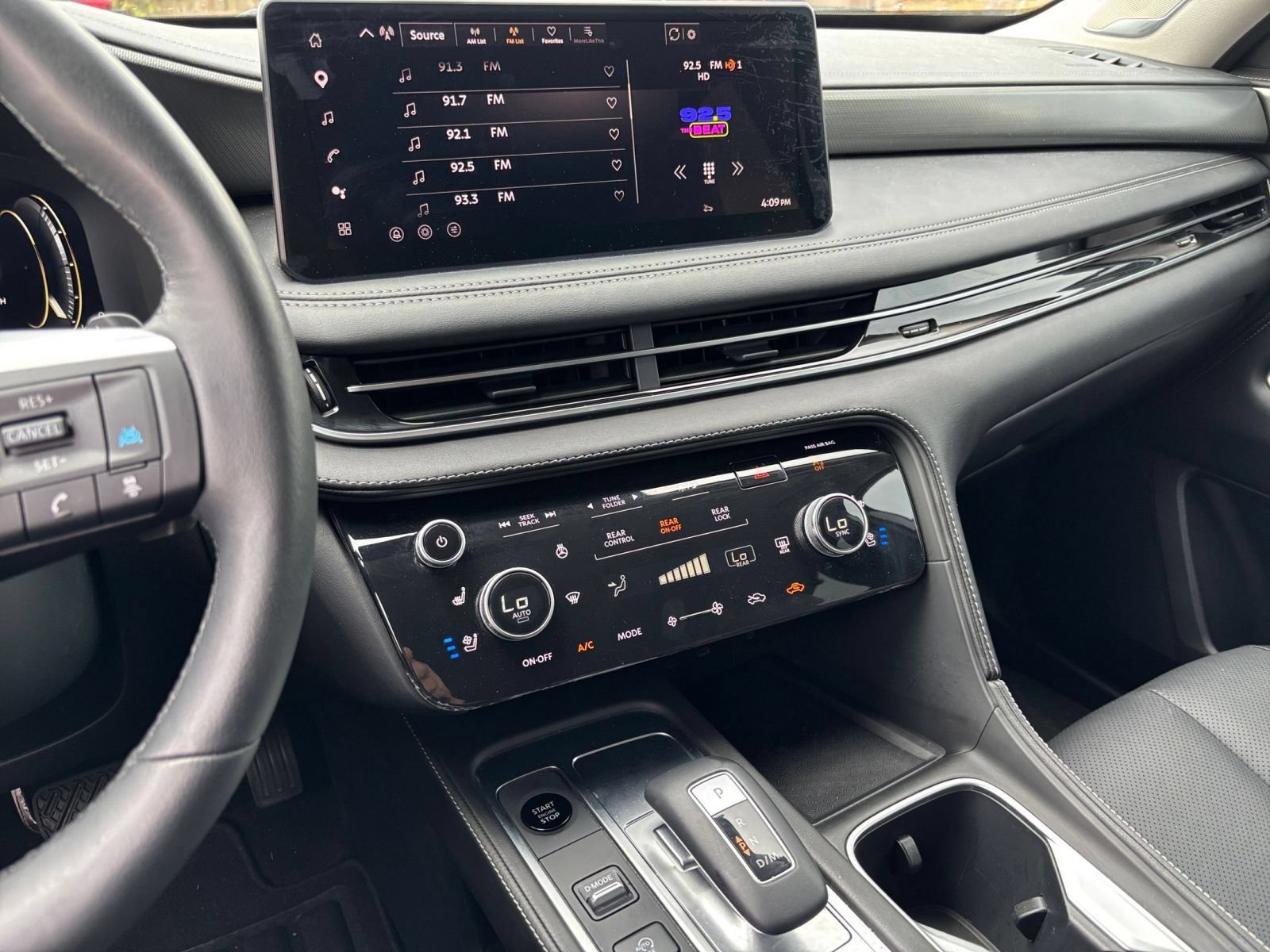Used 2026 INFINITI QX60 Luxe AWD/4WD image 16