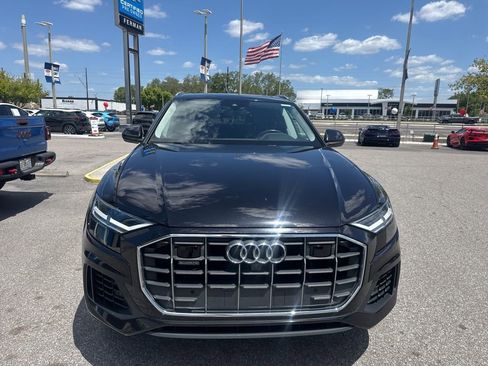 Used 2019 Audi Q8 Premium Plus w/ Premium Plus image 2