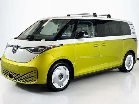 Used 2025 Volkswagen ID. Buzz 1st Edition image 1