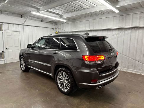 Used 2018 Jeep Grand Cherokee Summit image 9