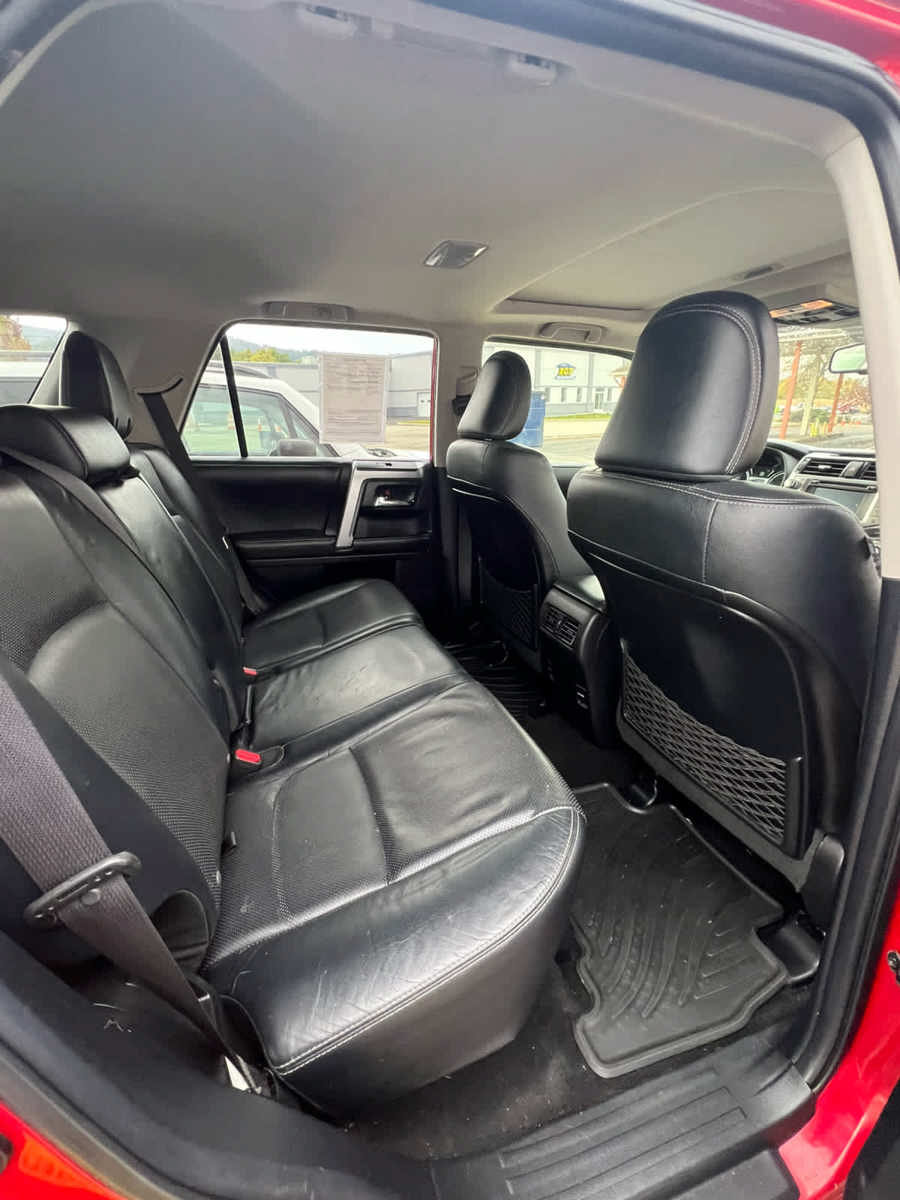 Used 2015 Toyota 4Runner Limited AWD/4WD image 13