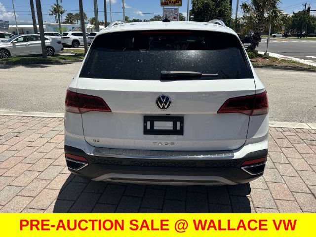 Certified 2023 Volkswagen Taos SE w/ Panoramic Sunroof Package FWD image 8