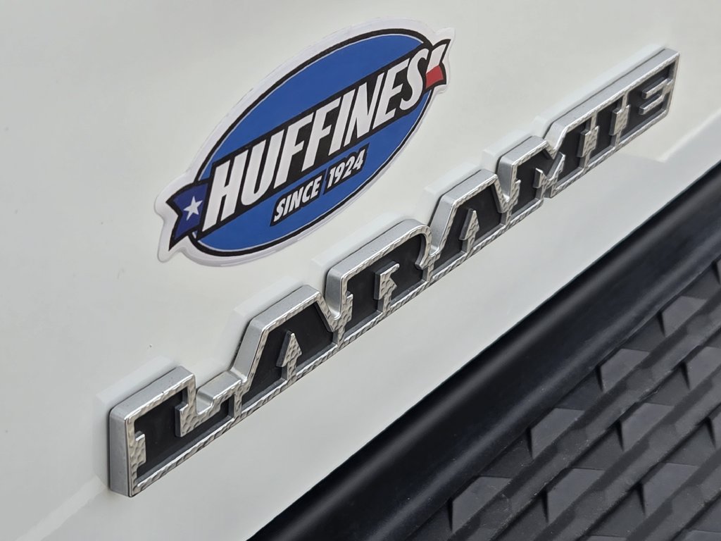 Used 2024 RAM 2500 Laramie AWD/4WD image 11